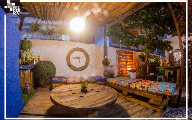 Frederica Hostel e Lanchonete