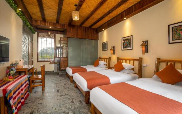 Yangshuo River Lodge