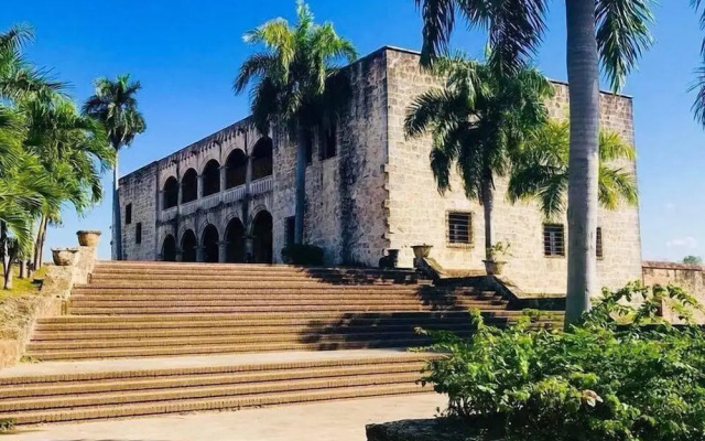 Dominico Colonial