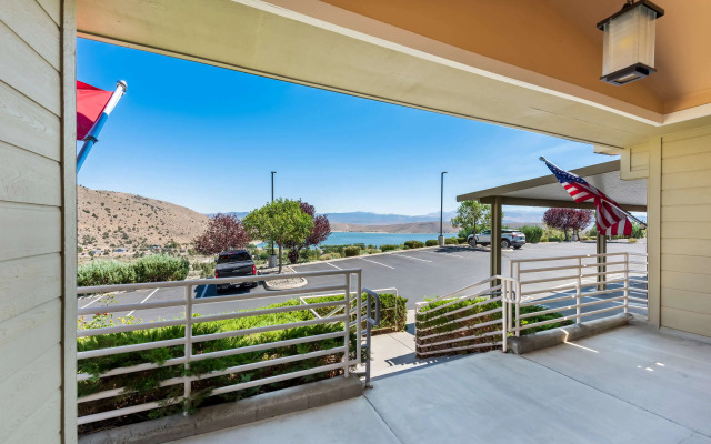 Best Western Topaz Lake Inn