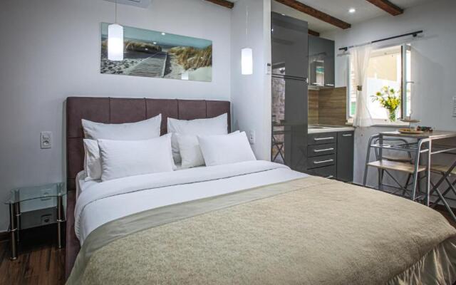 Theatre Luxury Rooms