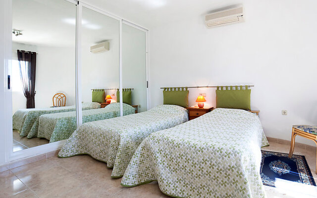 Ingy - Three Bedroom