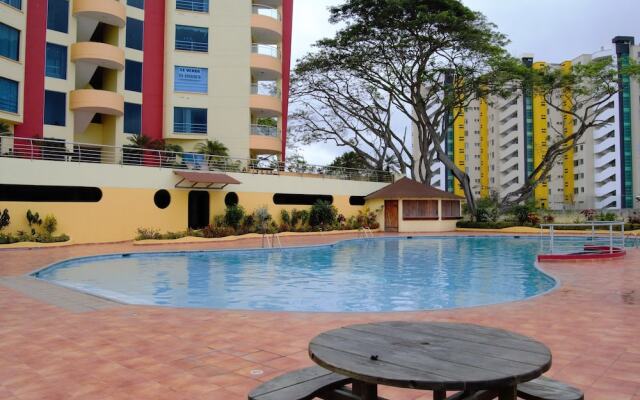 Torres Sol Ocean View Apartment