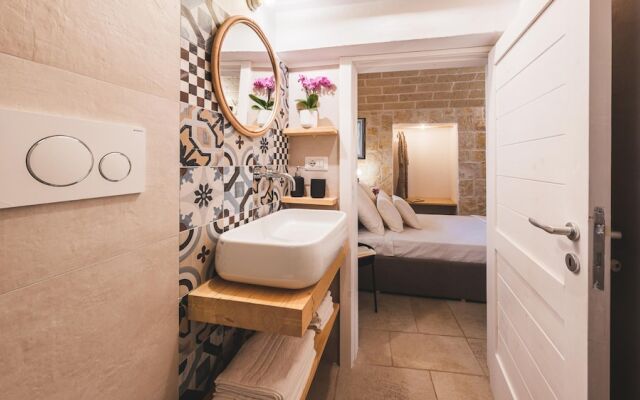 Trulli Biancapetra 8 2 Emma Villas