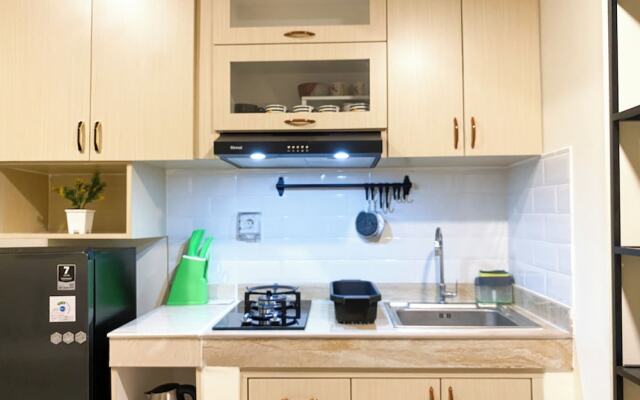 Restful And Cozy Living 2Br Meikarta Apartment