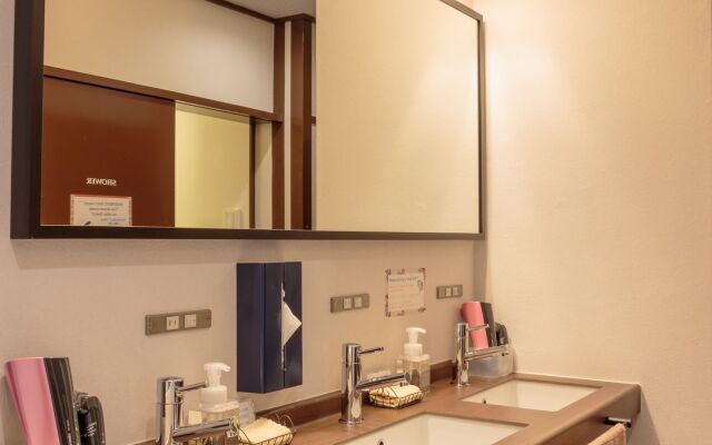 J-Hoppers Hiroshima Guesthouse - Hostel