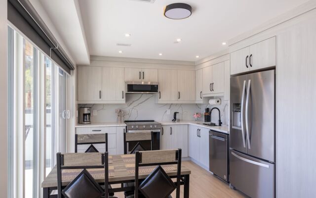 Peachview Suites