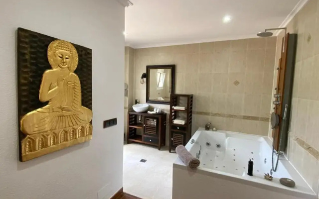 Coastal House in La Marina-sleeps6 - Private Pool
