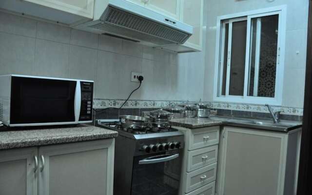 Sahara Hotel Apartment