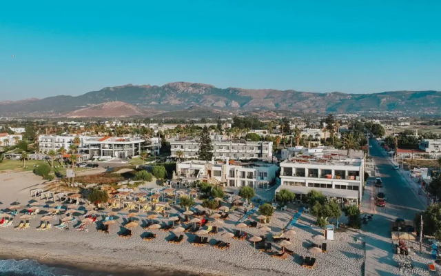 Seaside Beach Marmari Hotel