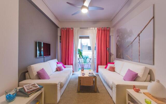 Inspired Townhouse • Bright, Chic & Cozy