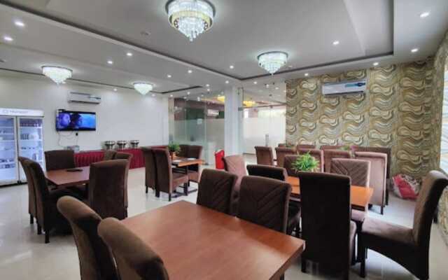 Hotel Royal Regency