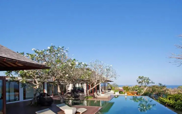 The Shanti Residence