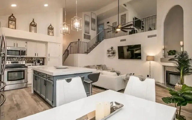 Fully Renovated Kierland Retreat W/pool & 4-bdrms!