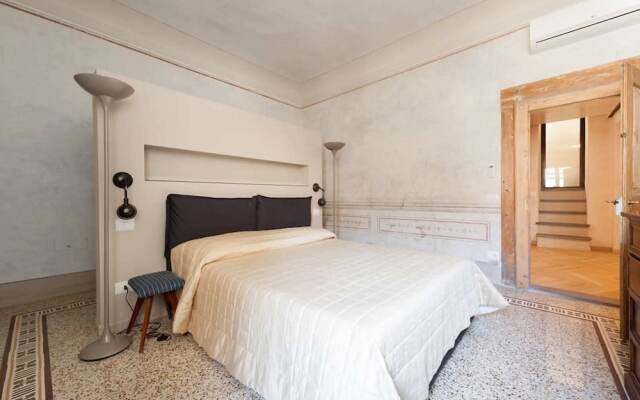 Belle Arti' Stunning Apartment