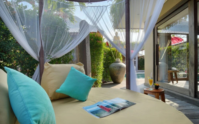 XXL Seminyak Sunset Boutique Villa