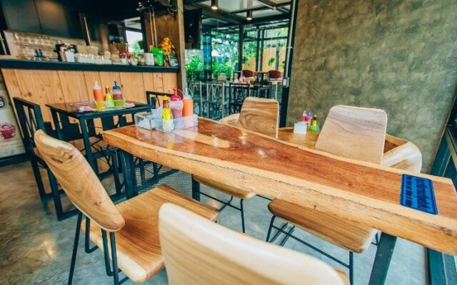 Mawadee Island Resort