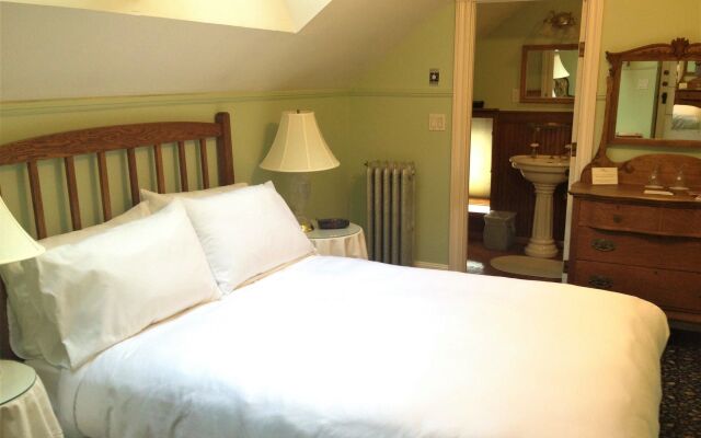 Andrie Rose Inn