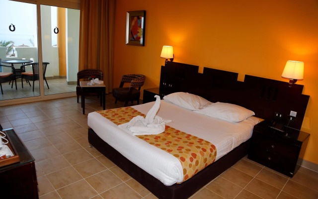 Coral Sun Beach