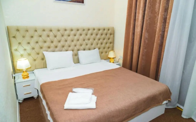 Khagani Street Apartments