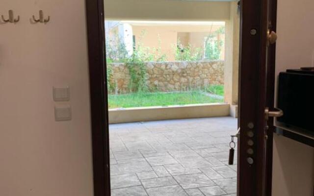 Luxury studio with SPA close to athens airport