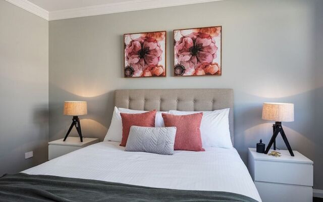 Campanile House by Your Innkeeper Mudgee