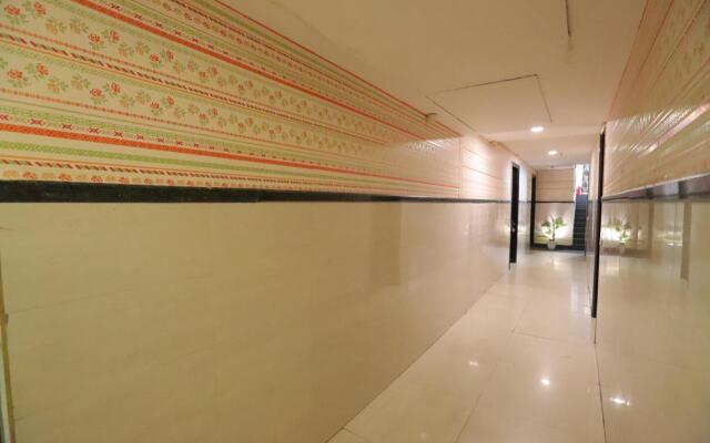 Hotel Vivah Residency Couple Friendly Pashim Vihar