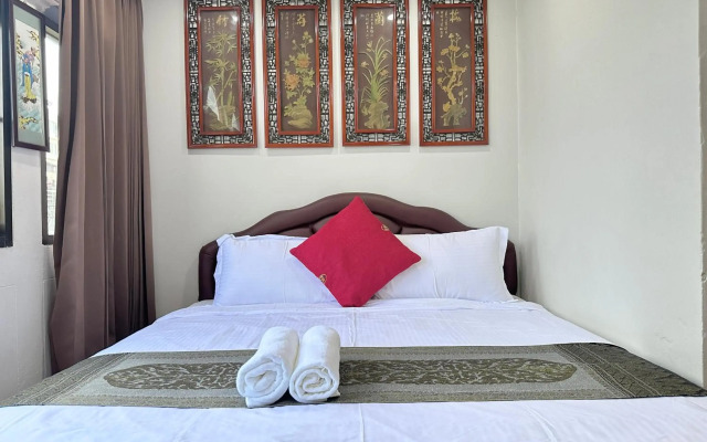 Longzhu Guesthouse
