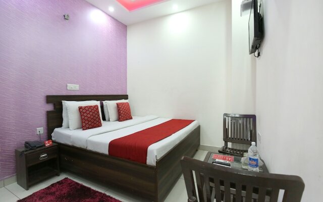 OYO 8959 New DK Palace