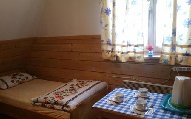 Camping Harenda Pokoje Gościnne i Domki