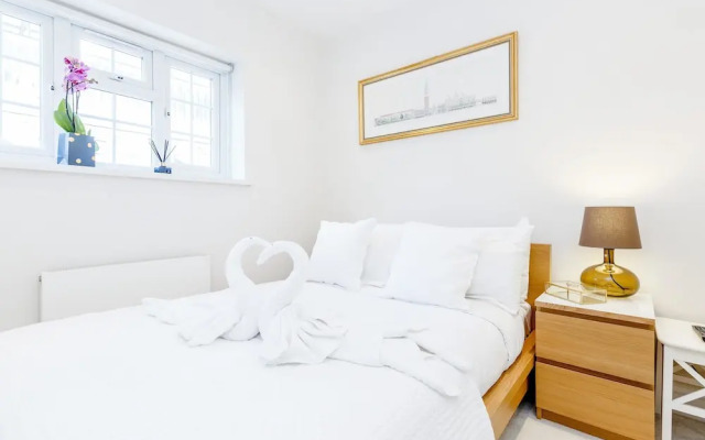 Beautiful House in Heart of Mayfair