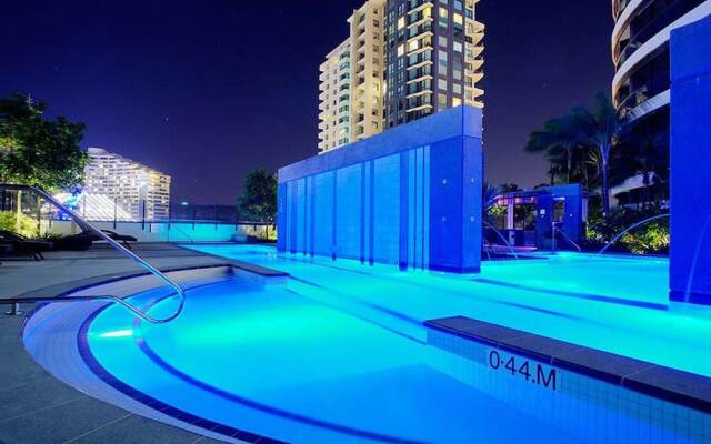 Oracle Boulevard - Private Apartments