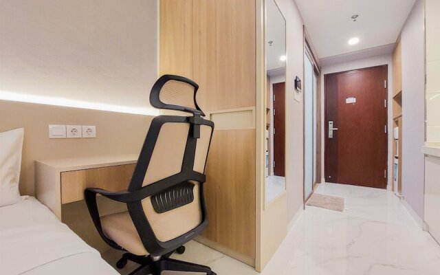 Scenic Designed And Comfy Studio At Sky House Bsd Apartment
