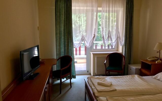 Well Hotel