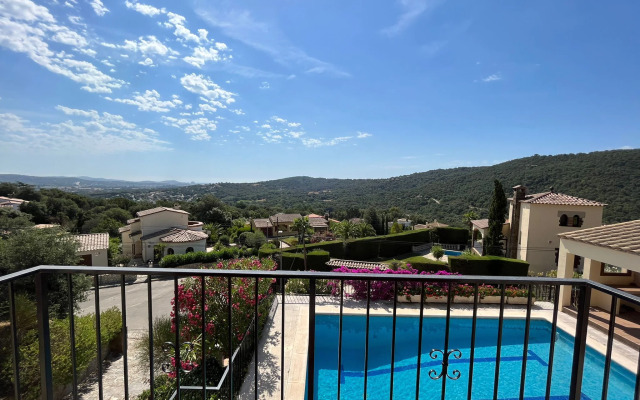 Beautiful holiday home in Calonge with private pool
