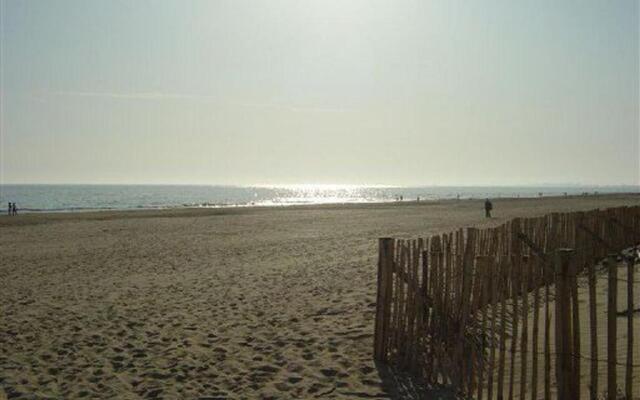 Appartement Le Grau-du-Roi, 1 pièce, 4 personnes - FR-1-307-55