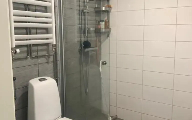 Modern one bedroom apartment nearby Airport