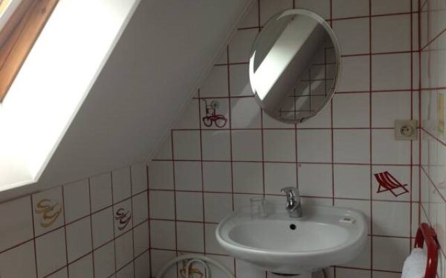 B&B Decoster
