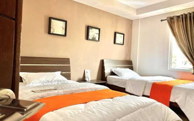Behomy Corner 8 Lippo Karawaci