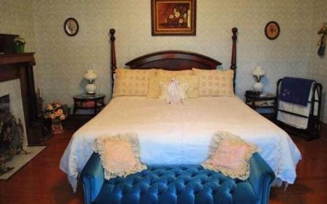 Angel Rose Bed & Breakfast