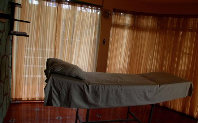 Hotel La Ribiera del Lago Peten Itza