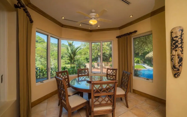 Casa Oasis in Playa Herradura