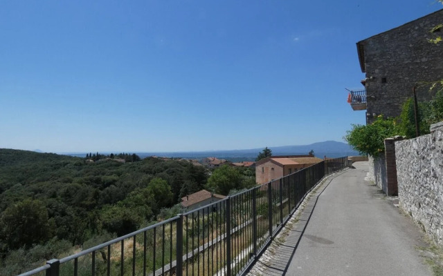 SCAPPO IN UMBRIA, Il Vicoletto