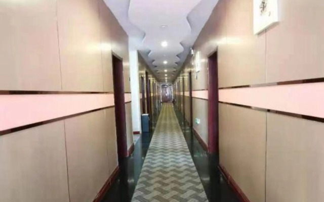100 Inn Liangpin Hotel (Cangzhou Railway Station Nanchuan Old Street)