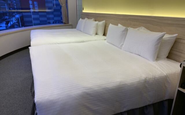 Airport Express Hotel