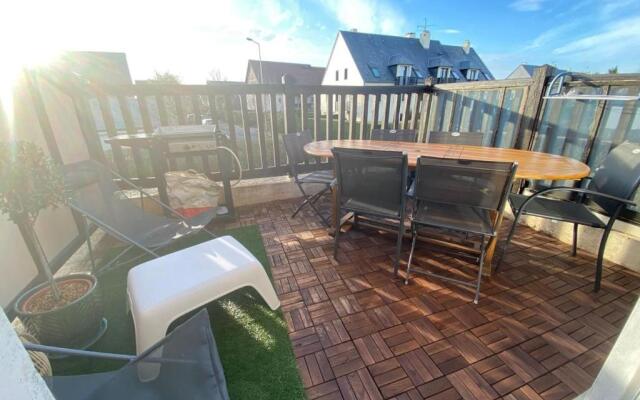 Flat With Balcony 7min From The Beach