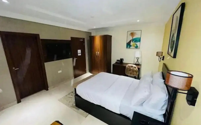 The Harmony Oasis Hotel and Suites