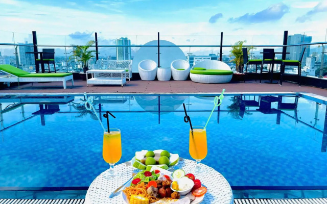 Roliva Hotel & Apartment Danang