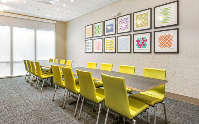 Holiday Inn Express & Suites Carrollton West by IHG