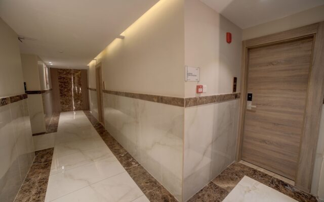 Alena Hotel